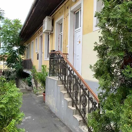 Апартаменты Negy Evszak Apartman- Тапольца