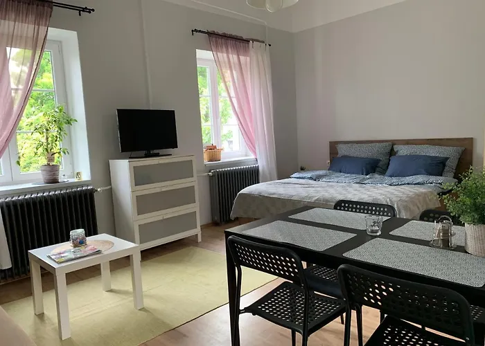 Négy évszak Apartman- *